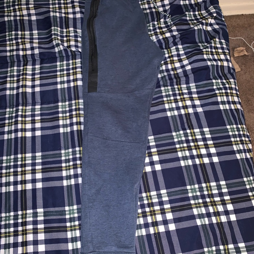 Nike tech fleece sweatpants
